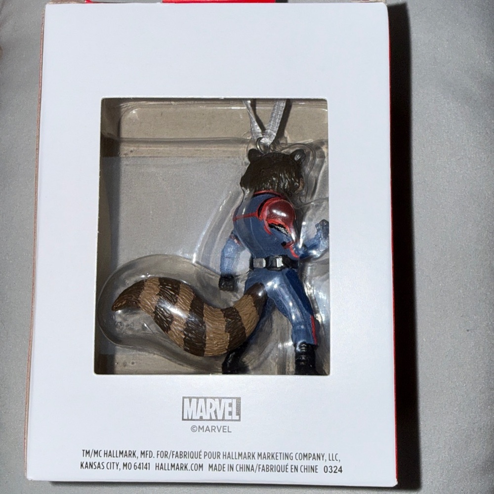 Hallmark Ornaments Marvel Rocket Guardians of the Galaxy - Christmas Raccoon - Picture 3 of 4